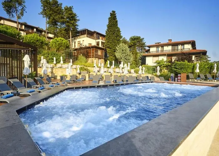 Eve Santa Marina Ii - Sea, Pools, Relax